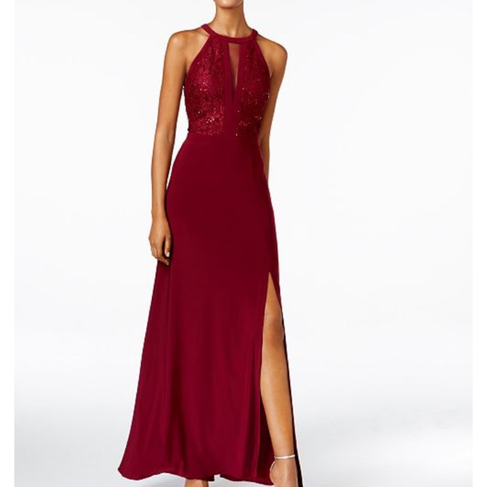 Beautiful formal dress maroon/wine size 6